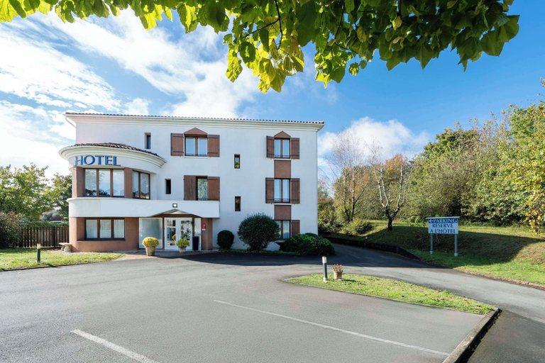 Exterior & Views 2, Sure Hotel by Best Western Saintes, Charente-Maritime