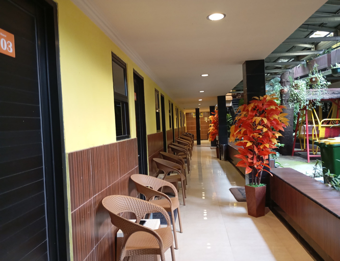 Others 5, Hotel Sakinah Syariah, Sukabumi