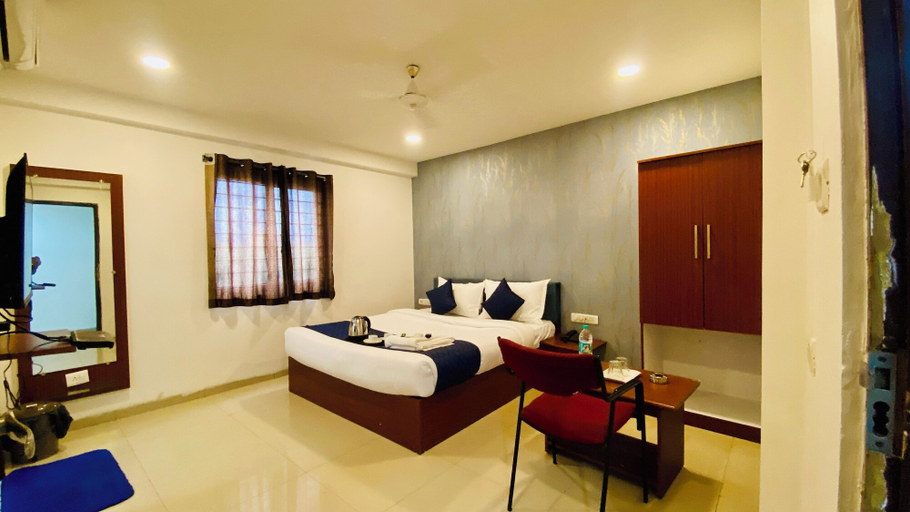 Others 4, Hotel Grand Ocean, Indore