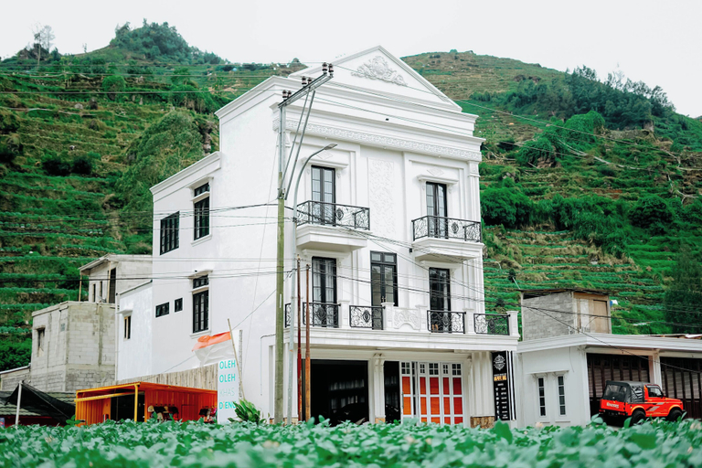 Roadsidevilla's, Wonosobo