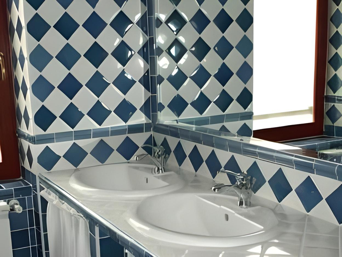 Bathroom 3, Razman Wine Rooms, Koper