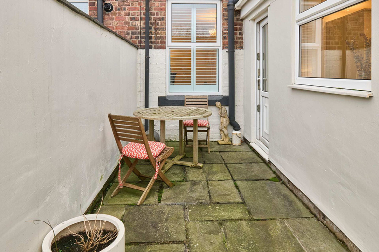 Room 5, Host Stay Railway Cottages, Sefton