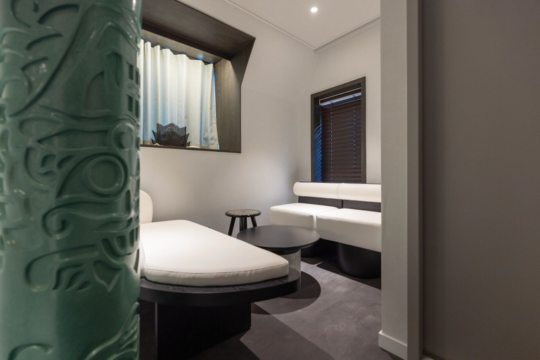 Bedroom 27