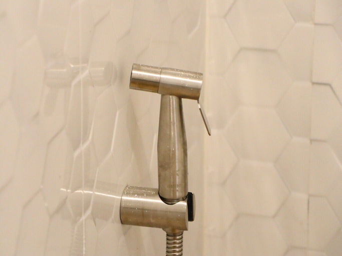 Bathroom 4, Moya Boutique Hotel, Batong