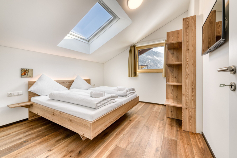 Room 3, Alpenblick Appartements - 3-zimmer Dachgeschoss, Bludenz