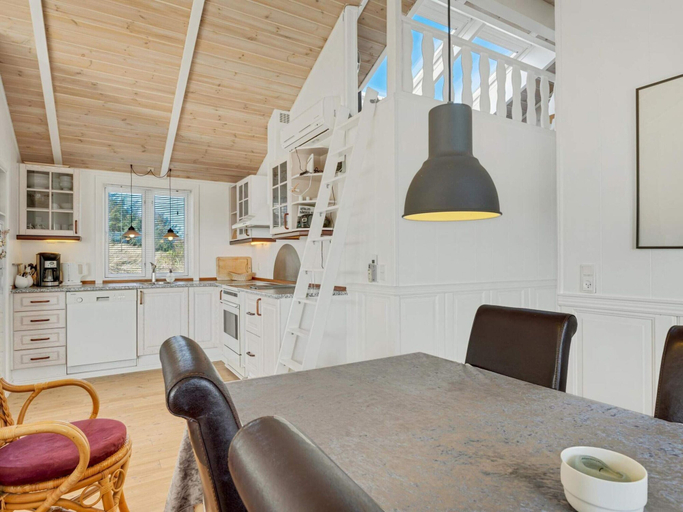 Others 3, 5 Star Holiday Home in Lokken, Jammerbugt