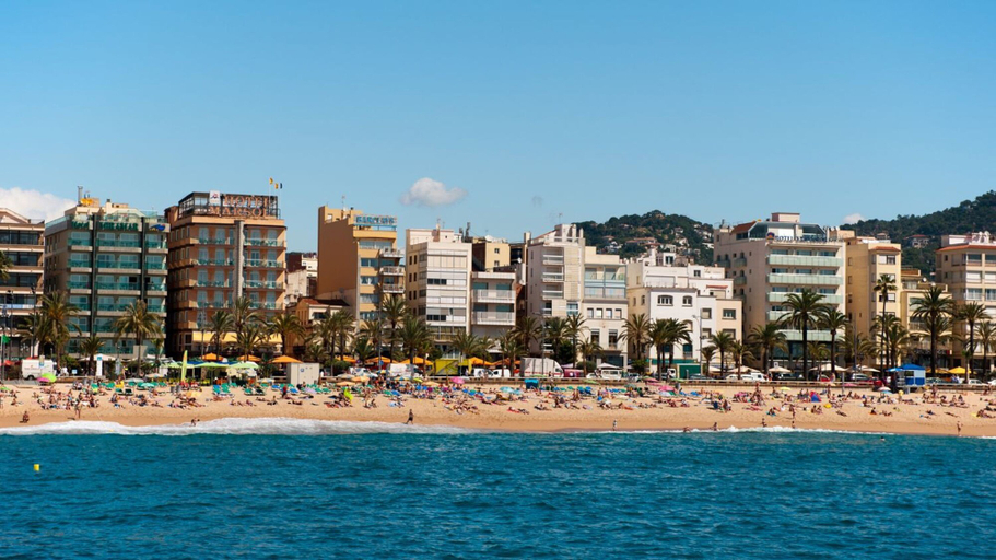 Room 2, Ponent in Lloret de Mar, Girona