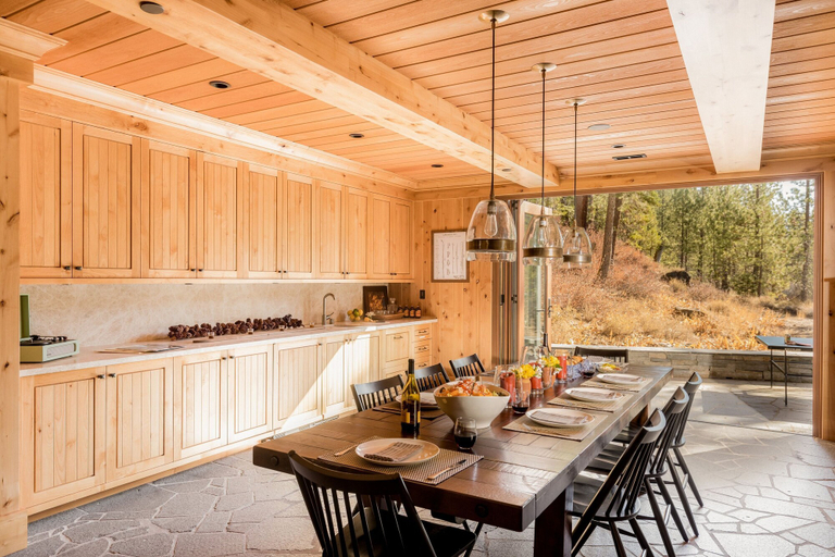 Room 3, Hunter by Avantstay Riverfront Cabin w Prvt Cottage 5mins From Palisades, Placer