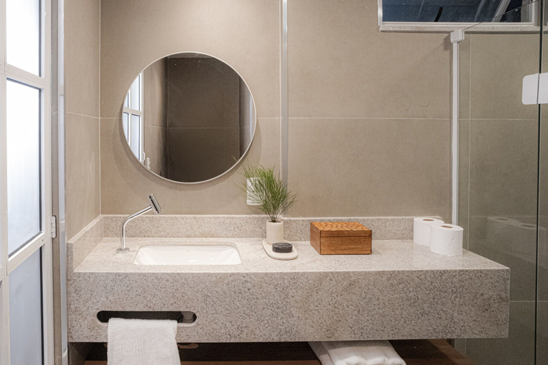 Room 5, Sea View and Balcony With Bathtub Q21, Rio de Janeiro