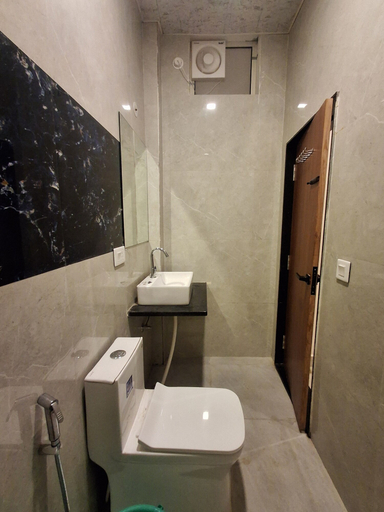 Bathroom 5, Hotel Aries Pushkar, Ajmer