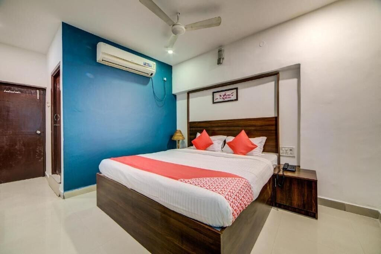 Bedroom 3, HOTEL NEW MEREDIAN ORCHID, Hyderabad