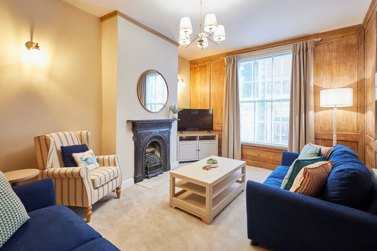 Room 5, Host Stay Dalton House, North Yorkshire