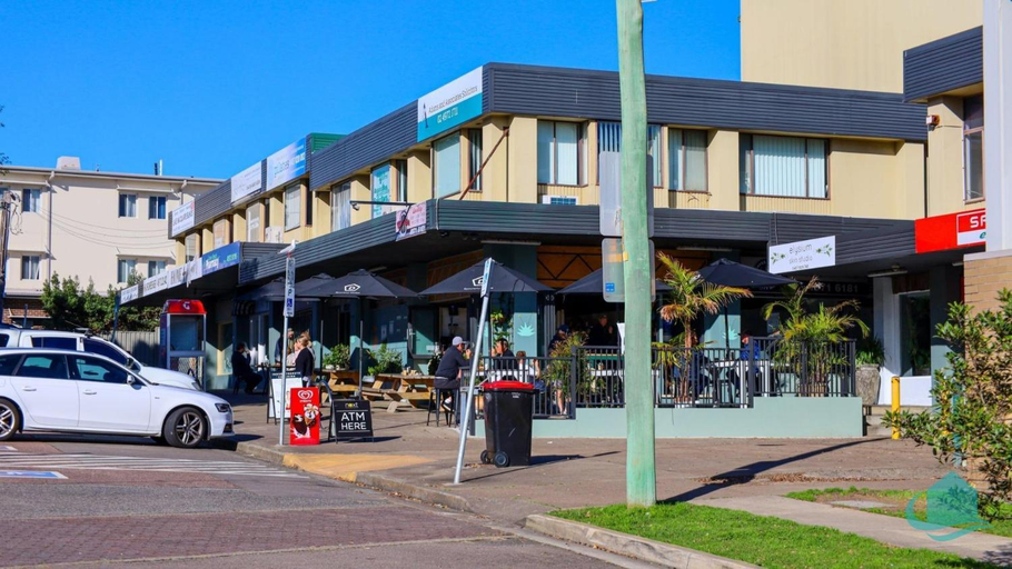Caves Getaway - Pool and beach, Lake Macquarie  - North