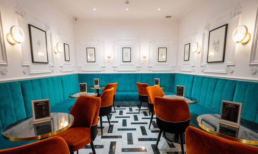 Food & Drinks 5, Avalon Boutique