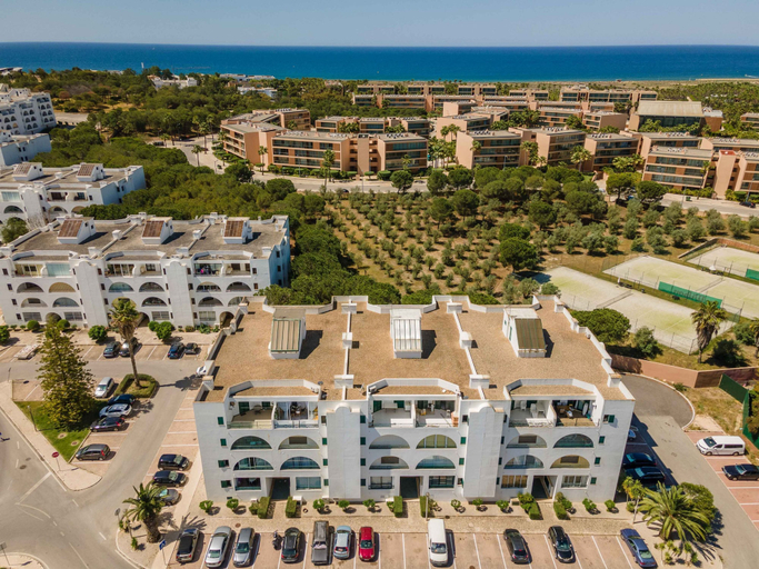 Room 3, Salgados Village T2 Apartment - 800m da Praia, Albufeira