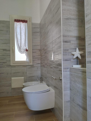 Others 5, Lilly's house, Olbia-Tempio