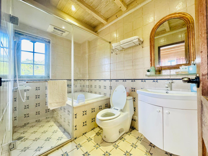 Shower 1, 黛安莊園 Diane's Garden, Hsinchu County