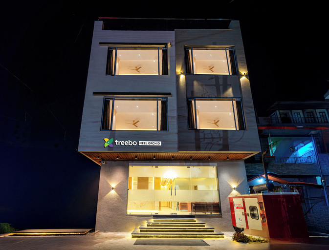 Exterior & Views 2, Treebo Neel Orchid, Ujjain