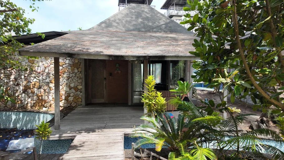 Exterior & Views 2, Mega Resort Karimunjawa, Jepara