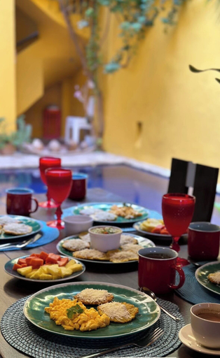 Food & Drinks 5, CASA ENCANTADA, Santa Marta (Dist. Esp.)