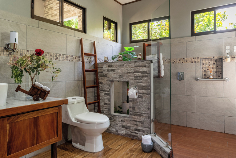 Bathroom 3, Villa Alma de Campo Monteverde, Abangares
