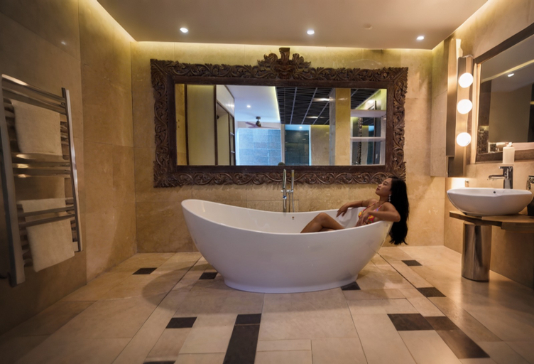Bathroom, Mega Resort Karimunjawa, Jepara