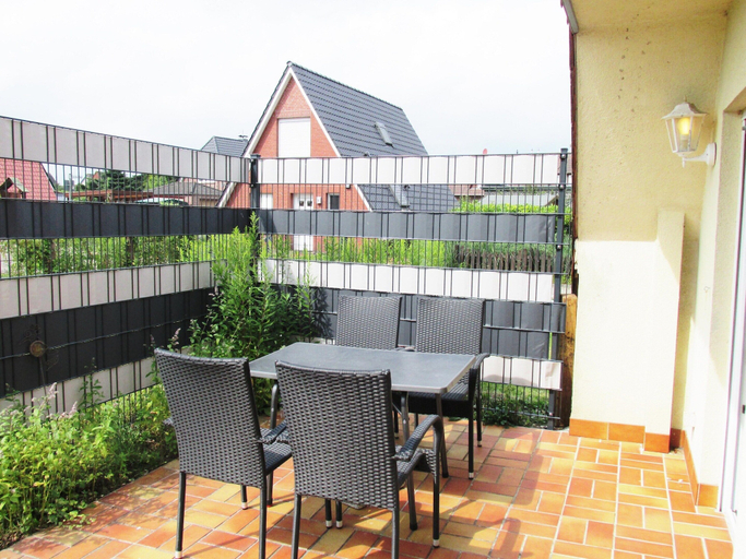 Balcony, Friesenhaus in Dornumersiel, Aurich