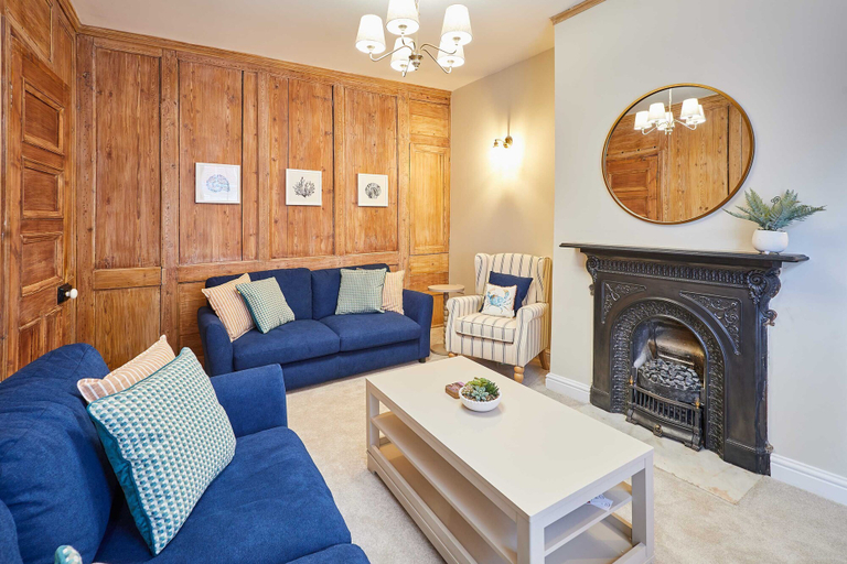 Room 2, Host Stay Dalton House, North Yorkshire