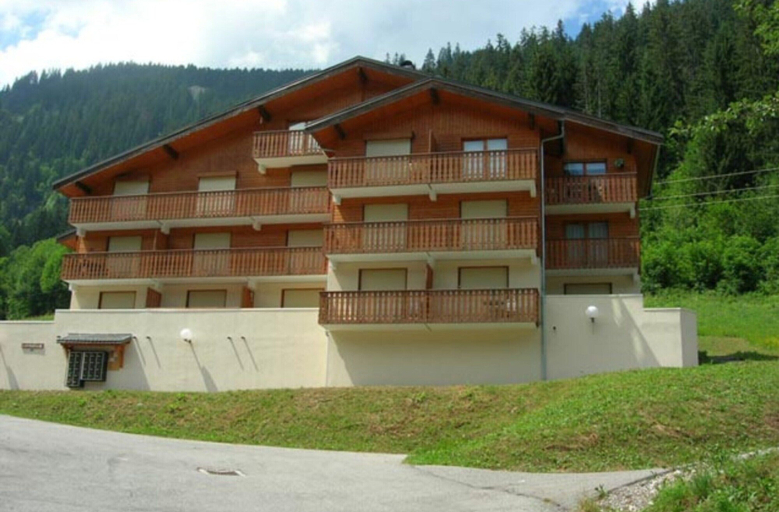Exterior & Views 2, Apartment Near Portes du Soleil ski Area, Haute-Savoie