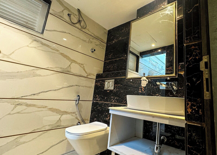 Bathroom, Daltin Tower Digha, Purba Medinipur