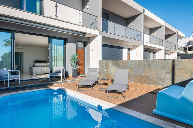 Room 4, Villa Alegre With Private Pool, Albufeira