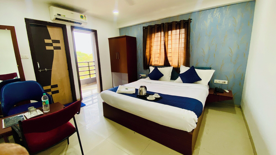 Others 3, Hotel Grand Ocean, Indore