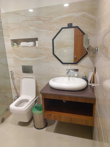 Bathroom 4, Banmali regency, Purbi Singhbhum