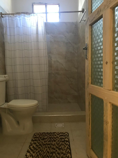 Bathroom 2, Makame Garden House, Kaskazini 'A'