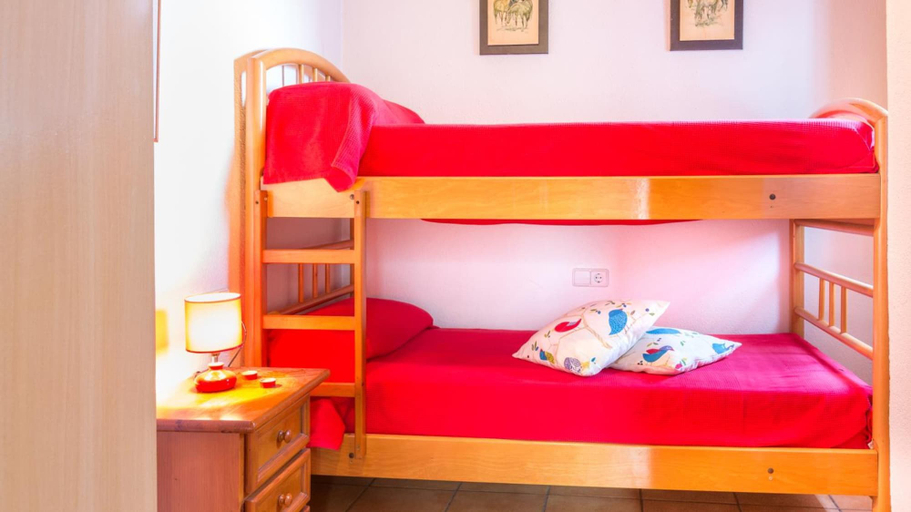 Room 3, Palmeras in Lloret de Mar, Girona