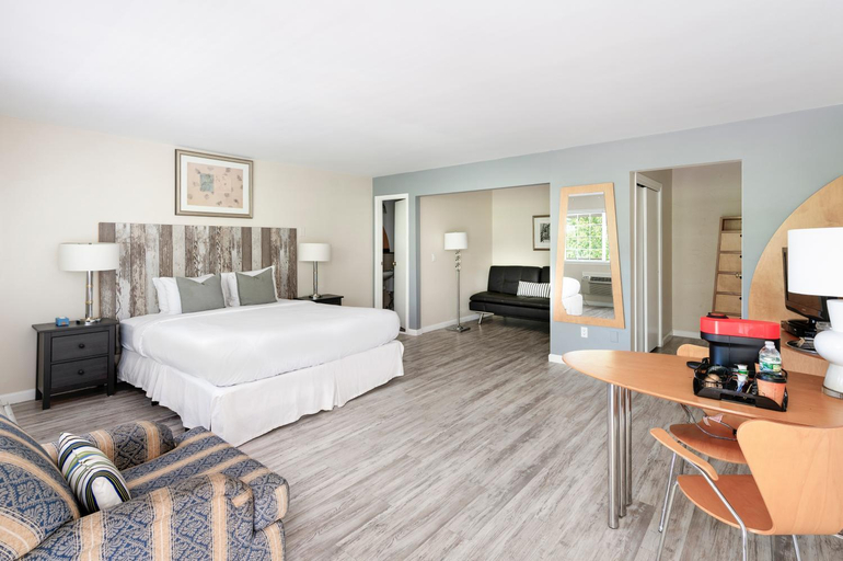 Bedroom 16