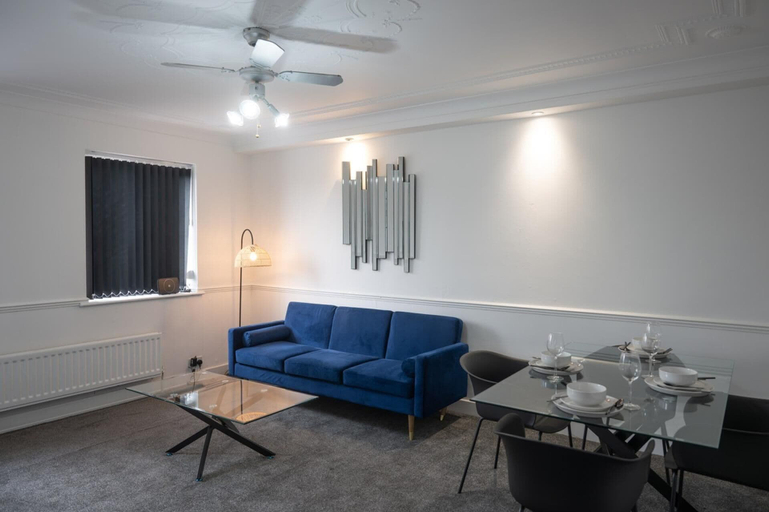 Interior 2, 2-bedroom- Stoke-on-trent-sleeps 5-petsok, Stoke-on-Trent