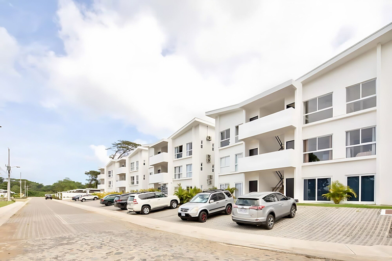 Room 5, Upstay - Modern Jaco Beach Apartment With Pool, Garabito