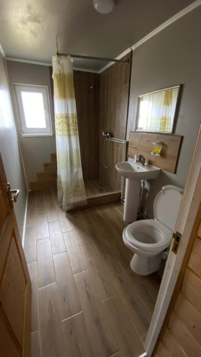 Bedroom 5, Gostynna Hata, Nadvirnians'kyi