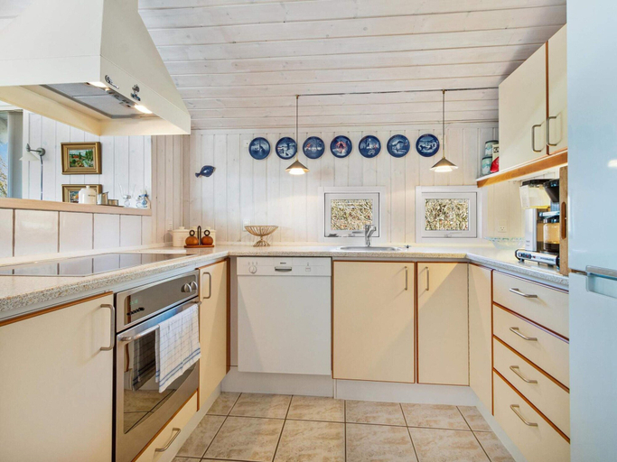 Interior 5, 5 Star Holiday Home in Lokken, Hjørring