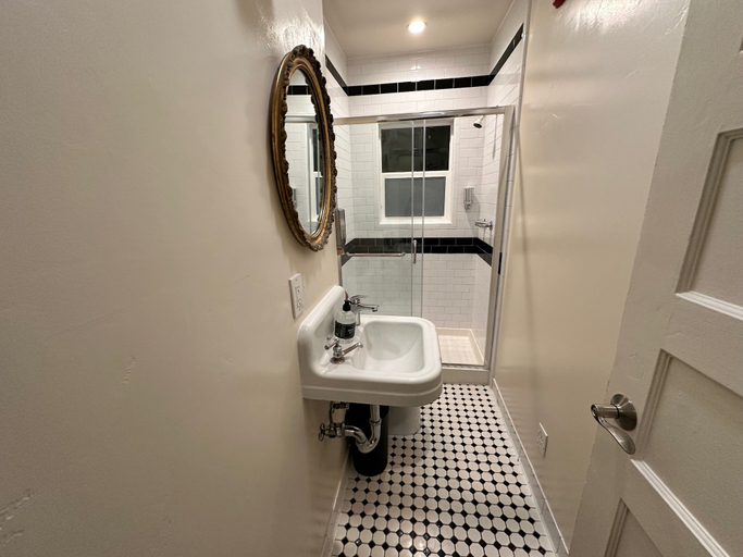 Bathroom 3, West River House, Nevada