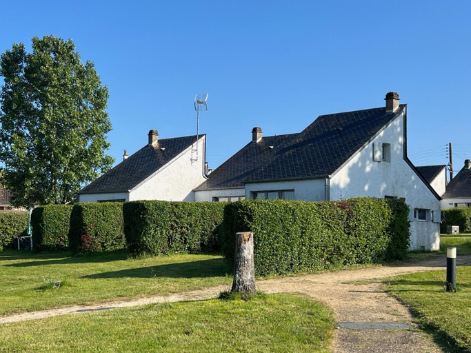 Les lodges de Sainte-Suzanne, Mayenne