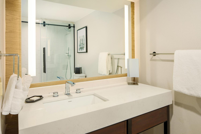 Bathroom 4