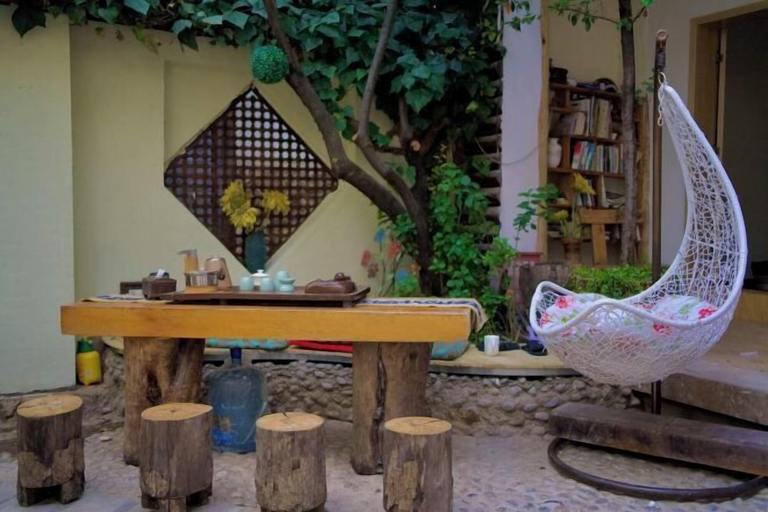 Room 5, Hualou Zhilian Hostel, Lijiang