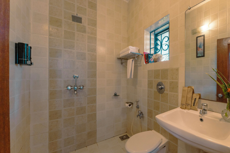 Bathroom 3, Hibis Resort - Ashwem, Goa, North Goa