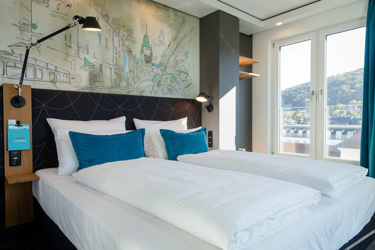 Bedroom 2, Motel One Freiburg, Freiburg im Breisgau