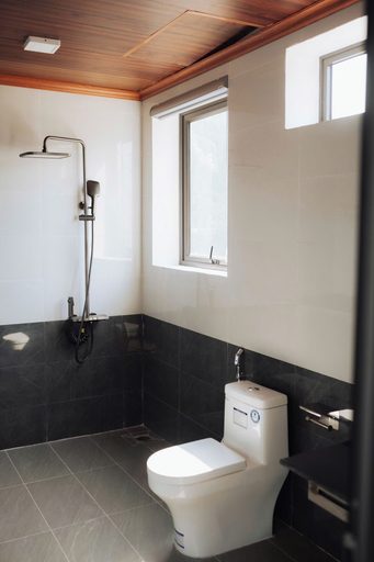 Bathroom 3, Tamcoc Peaceful Homestay, Hoa Lư