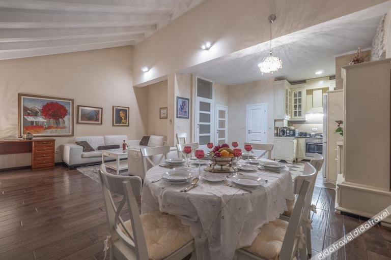 Food & Drinks 5, Marinero Apartments