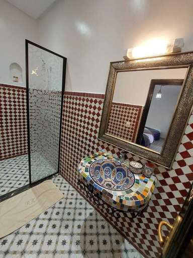 Bathroom 4, Riad Zaid, Marrakech