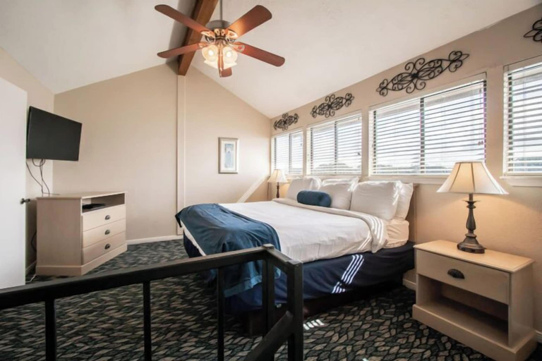 Bedroom 2, The Landing at Seven Coves, Montgomery